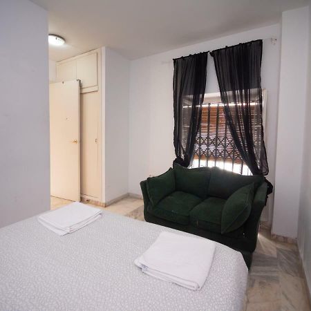 Apartamentos Arc House Seville Exterior photo